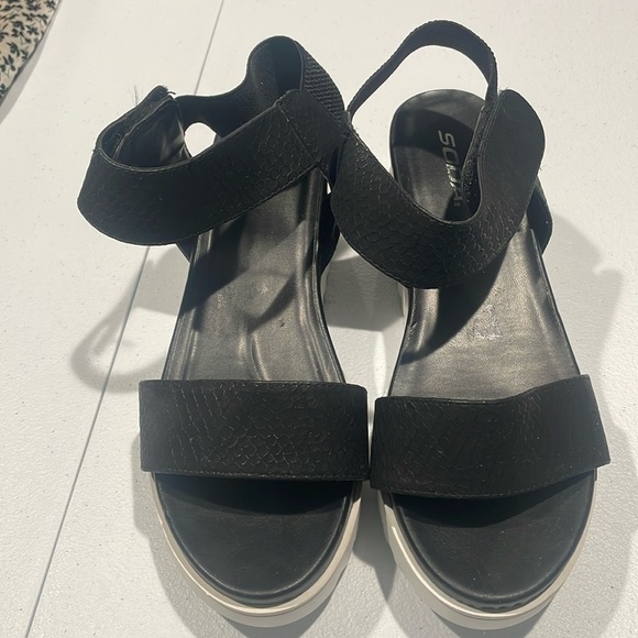 Soda Shoes - Soda size 10 womens sandals